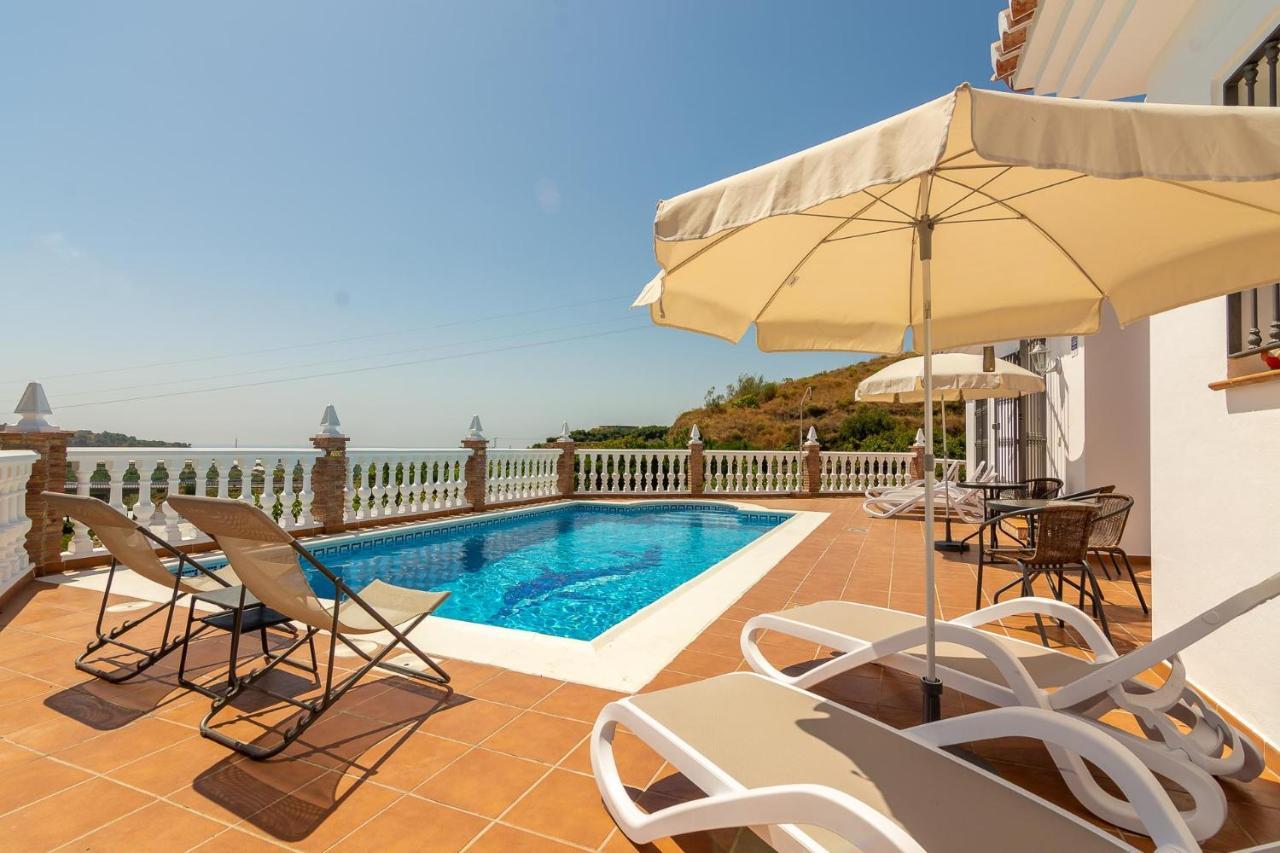 Villa Andalucia: Cerca De Todo, Intimidad Y Espacio Nerja Esterno foto
