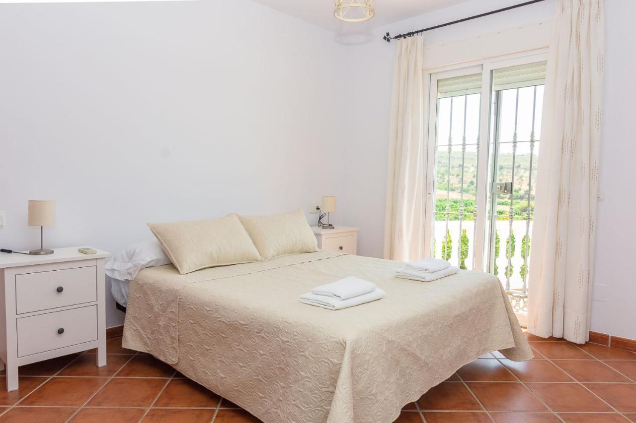 Villa Andalucia: Cerca De Todo, Intimidad Y Espacio Nerja Esterno foto