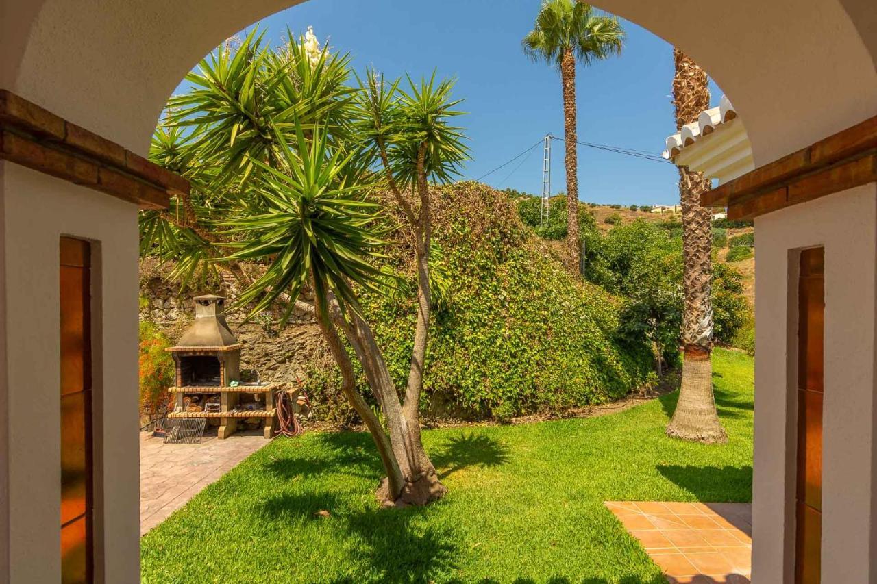 Villa Andalucia: Cerca De Todo, Intimidad Y Espacio Nerja Esterno foto