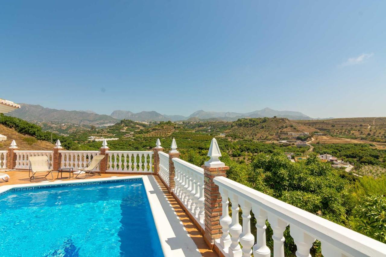 Villa Andalucia: Cerca De Todo, Intimidad Y Espacio Nerja Esterno foto