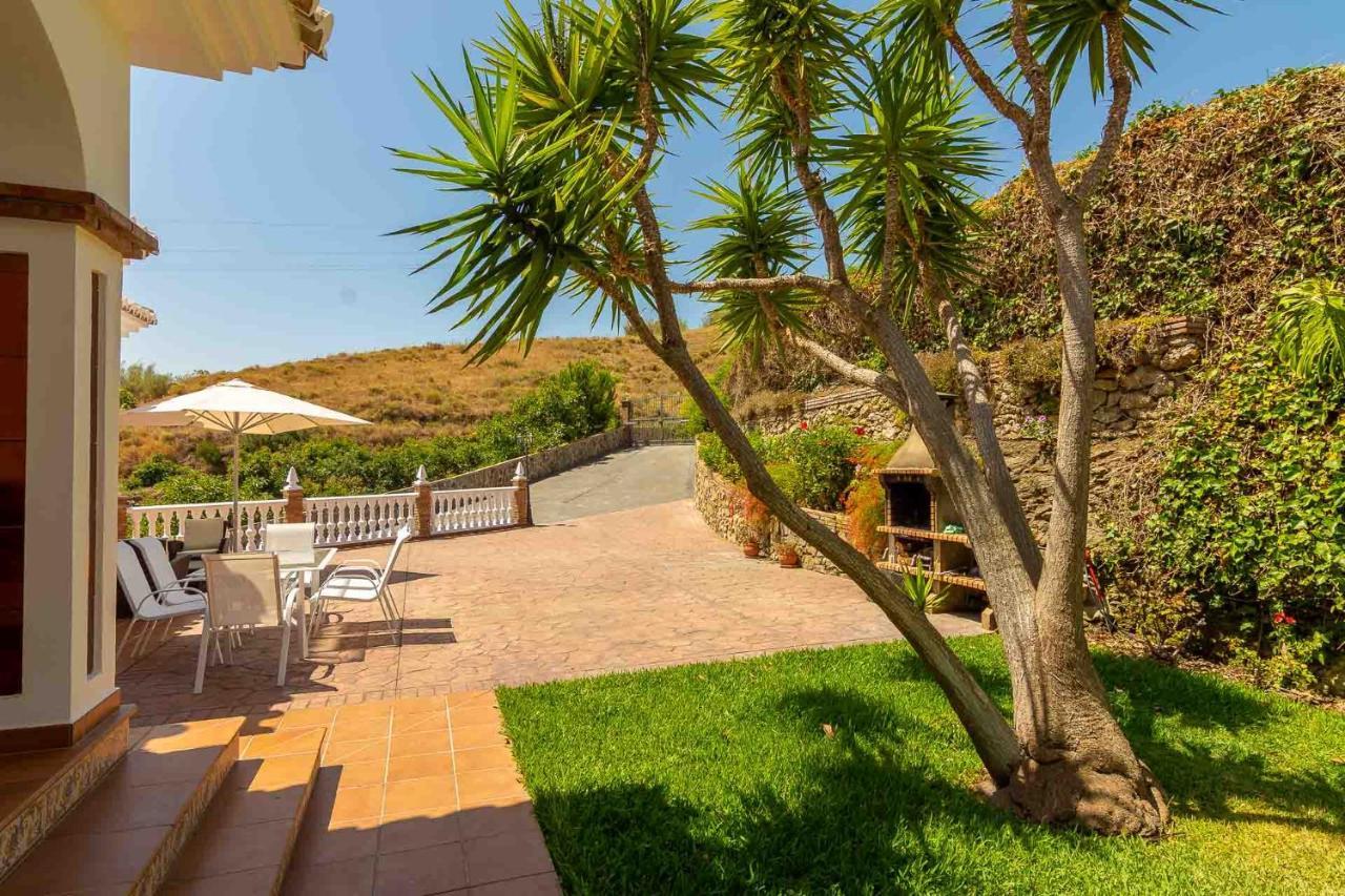 Villa Andalucia: Cerca De Todo, Intimidad Y Espacio Nerja Esterno foto